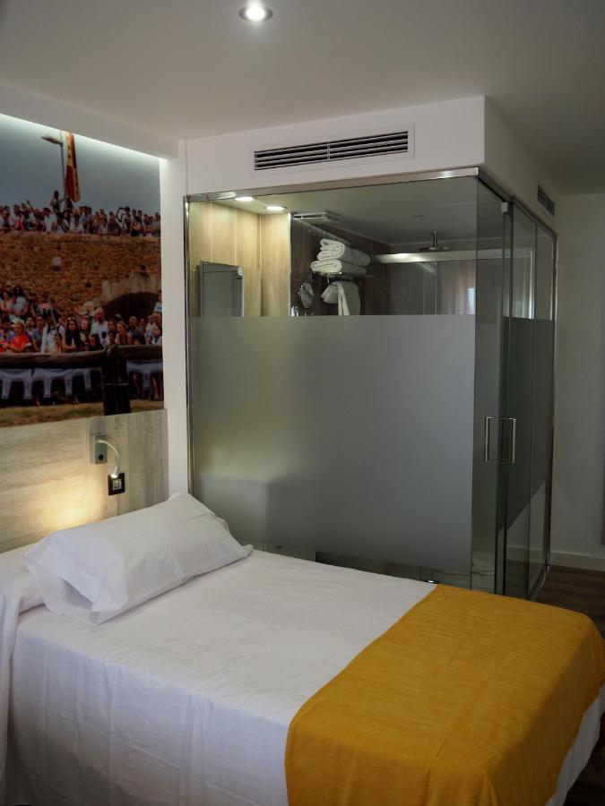 Hospital de Órbigo Hostal Don Suero De Quinones מראה חיצוני תמונה